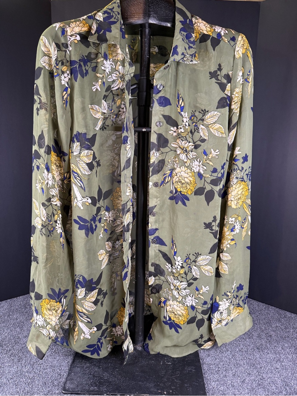 Belle Tweed Olive Green Botanical Floral Button Down Blouse - Size M